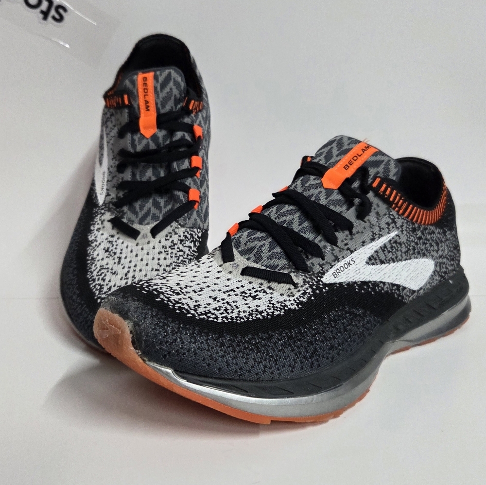 Brooks Bedlam Running Shoes 1102831D005 Black Orange Knit Men's Size 8 Women 9.5